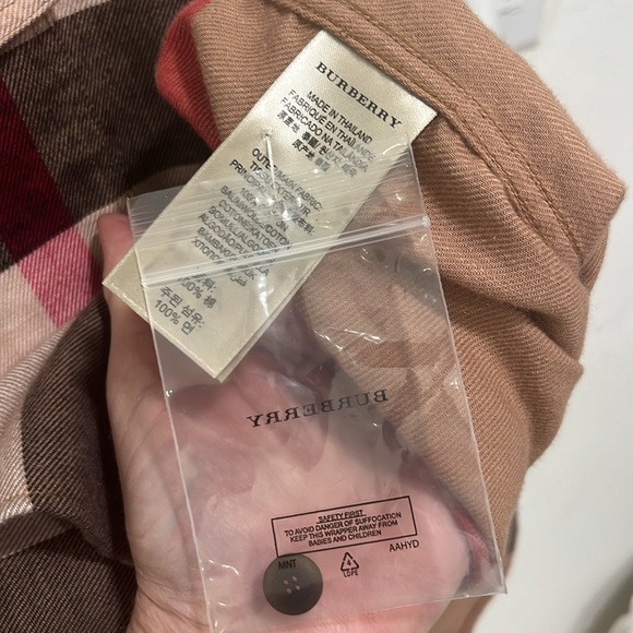 Burberry men’s flannel shirt - Picture 4 of 5